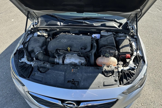 Opel Insignia cena 64950 przebieg: 182905, rok produkcji 2018 z Pruszków małe 497